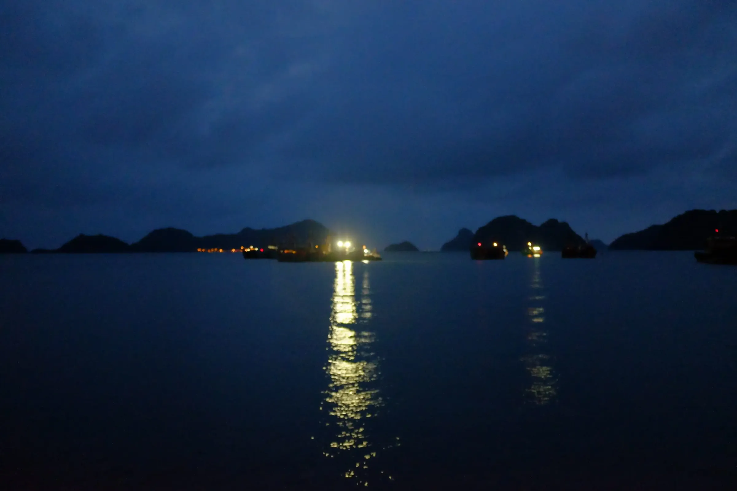 cat ba island